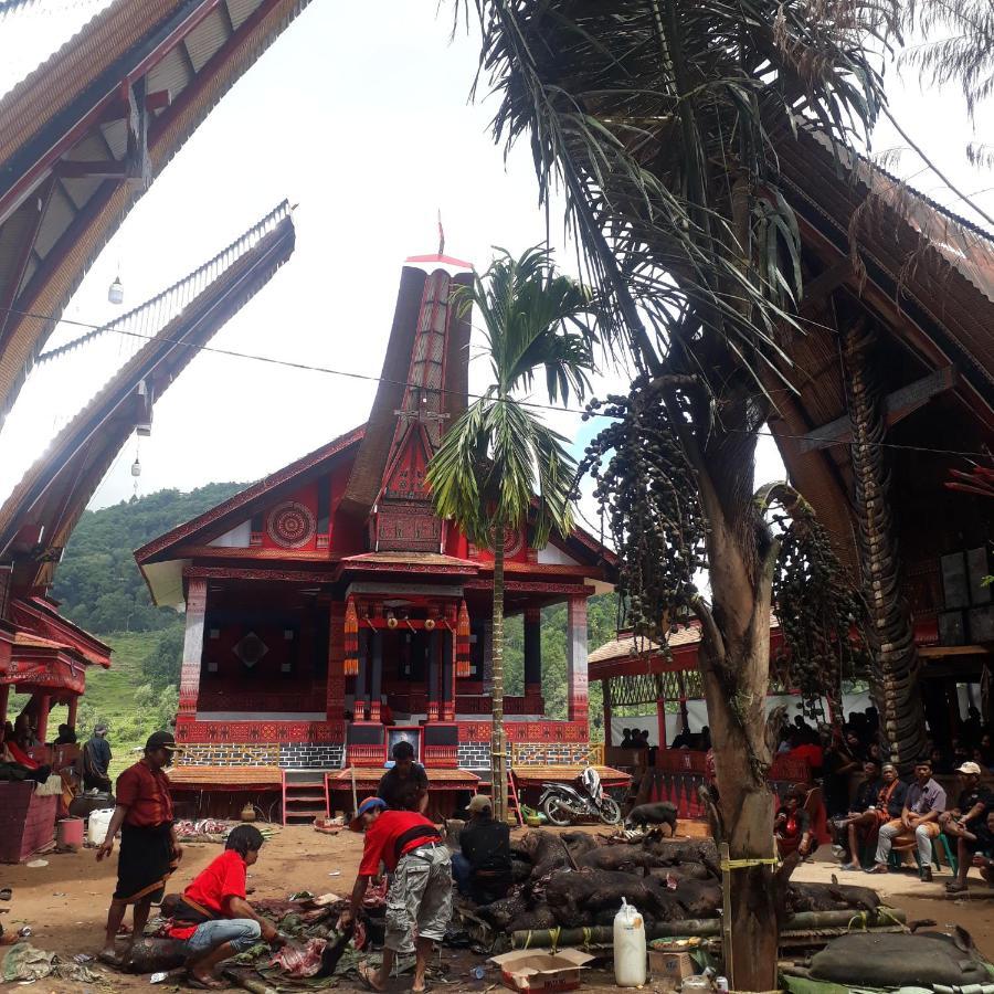 Отель Toraja Manubackpacker Рантепао Экстерьер фото